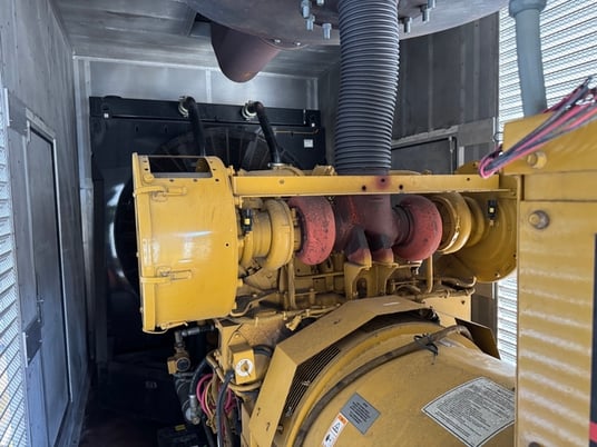 2000 KW Caterpillar #SR4B, Diesel Generator Set, sound attenuated enclosure, weatherproof enclosure, w/ - Image 1