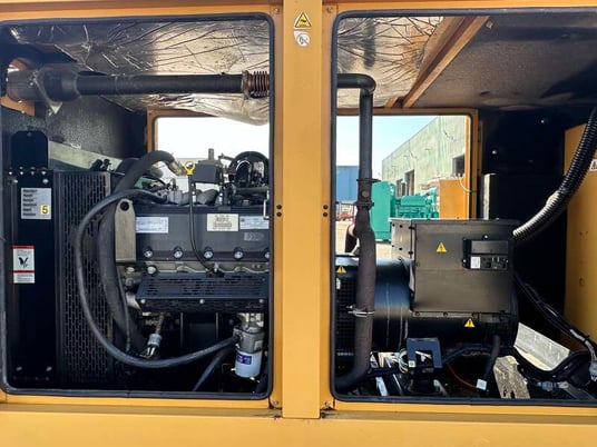 55 KW Caterpillar / Olympian #G55F3S, Natural gas / propane generator set, 120/240 Volts, 1-phase, 1093 - Image 6