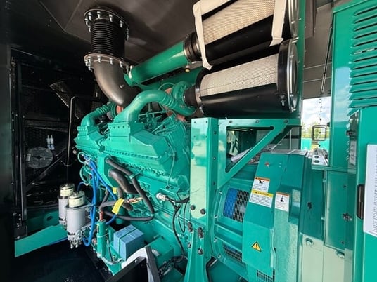 1825 KW Caterpillar #3516, Diesel Generator, 2447 HP, #3516 Engine, 480 Volts, Open Skid, 1,574 Hrs, 1995 - Image 7