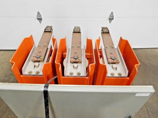 1200 Amps, General Electric, VB-7.2-500-3, Power VAC Circuit Breaker, 8.25 KV, 125 VDC - Image 7