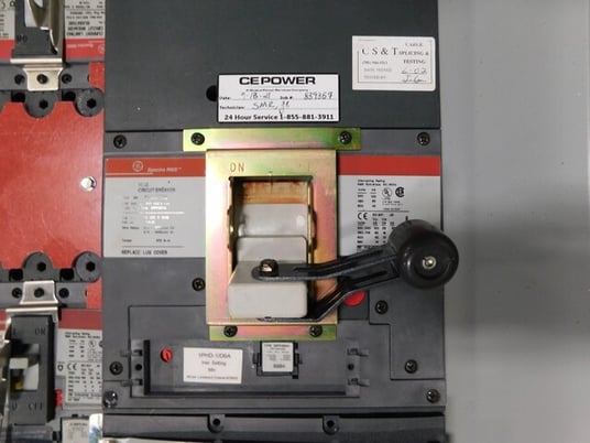 800 Amp. General Electric Spectra Series, Panelboard, 480 Volts, 3 phase, 3 W, APB4489D, 17 breakers - Image 5