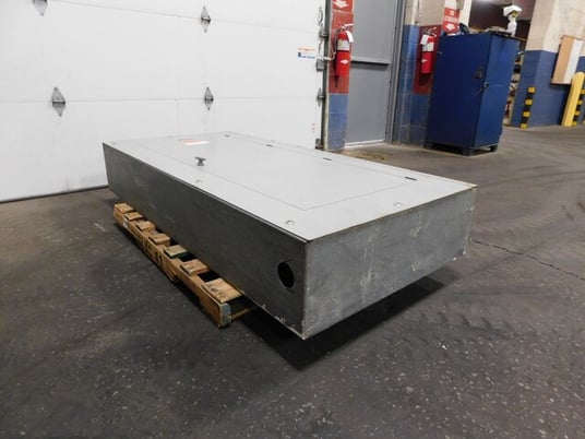 400 Amp. General Electric CCB-2, Panelboard, 480/277 Volts, 3 phase, 4 W, 7 breakers - Image 9