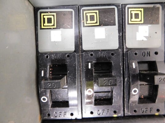 1200 Amp. Square D, I-line E1, HCWM-5486-12U, Panelboard, 600 VAC, w/ 16 breakers - Image 8