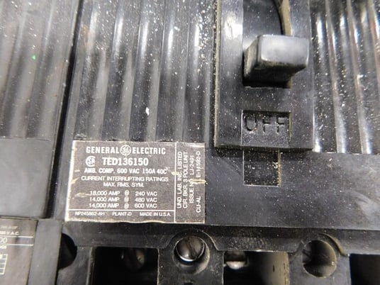 600 Amp. General Electric CCB-2, Panelboard, 480/277 Volts, 3 phase, 4 W, 14 breakers - Image 8