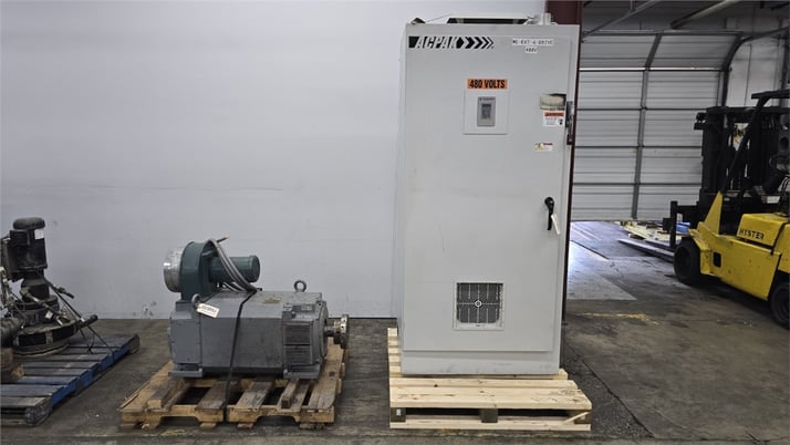 400 HP 3750 RPM General Electric, AC motor, Yaskawa AC drive A1000 w/ cabinet - Image 1