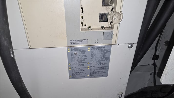 400 HP 3750 RPM General Electric, AC motor, Yaskawa AC drive A1000 w/ cabinet - Image 6