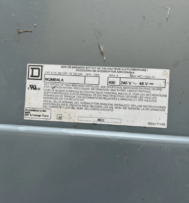 400 Amp. Square D panel enclosure with breakers. 5 x 125A Square D breakers 1 x 20A breakers. Other amp - Image 2