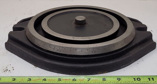 Swivel base for machine tool vise - Image 1