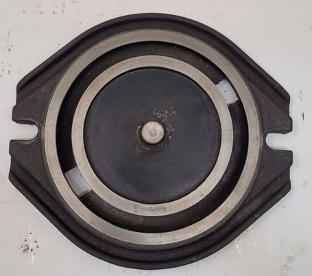 Swivel base for machine tool vise - Image 5