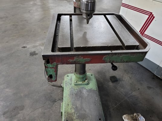 22" Solberga #SE-NR7, geared head drill press, 4.5" spindle stroke, #3MT - Image 6