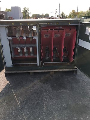 600 Amp, S & C, No. PMH-11, 14400 Volts, MINI-RUPTER SWITCH - Image 1