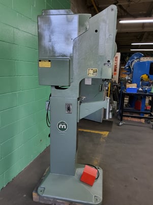 Milford #510, rivet machine, fully refurbished - Image 5