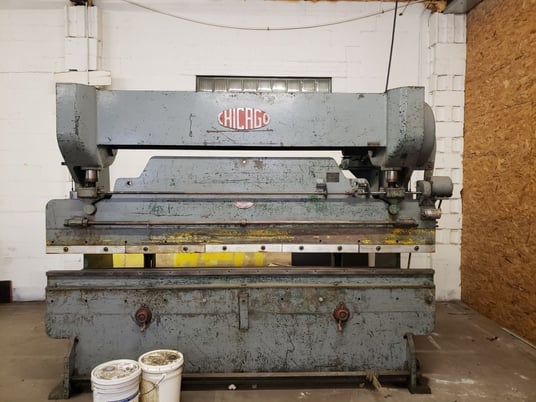 Chicago #8L10, mechanical press brake - Image 1