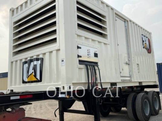 700 KW Caterpillar 3412, Mobile Generator Set, Diesel, 1800 RPM, 480V, 645 hours, 2000 - Image 1