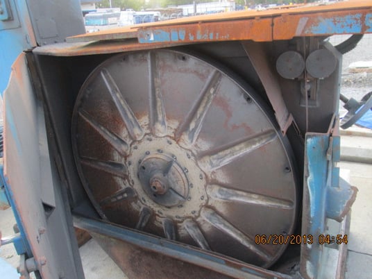 52" x 20" Tannewitz #S1NE, 50-1500 SFM, 10-30 HP, 52" wheel diameter - Image 2