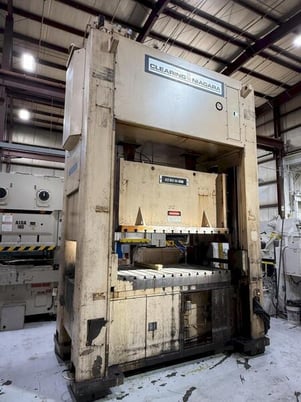 300 Ton, Clearing, Niagara #SE2-300-84-48UH, straight side double crank press, 8" stroke, 32" Shut Height - Image 3