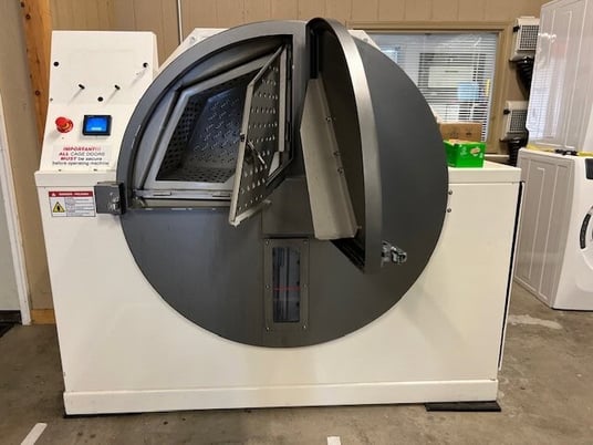 Esporta #IS-4000, Wash System, 64" diameter x 34" D drum, 240 V., 1ph, 24/290 RPM, 8 HP, 2021 - Image 1