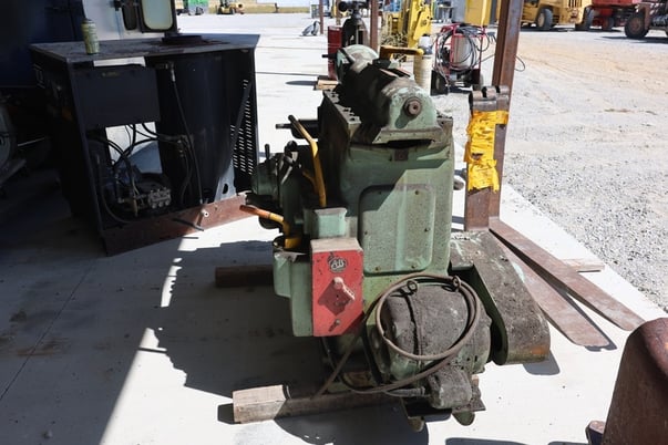 16" Gould & Eberhardt #16, plain tool room universal shaper, 16" stroke, 10-120 SPM - Image 9