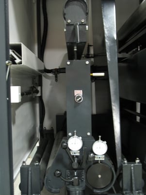 37" x 5" Timesavers #2331-23-201, Planer Sander, 3-Head, 15-45 FPM, 33-38" passline, 4500 CFM, unused - Image 2