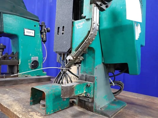 Milford/RMT #S-63, Riveter/Press - Image 6