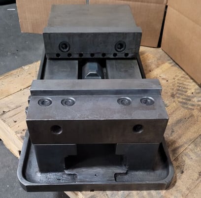 Kurt, 8" Precision Vise - Image 4