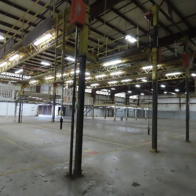 PWI, 8 Post Powered Scaffold, RV Manufacturing Lift Work Platform, 9' Wide Each Bay - Image 1