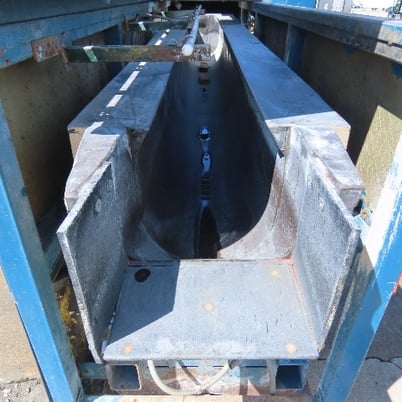 27 cu.ft. Almco #V-26TF, Continuous Thru-Feed Vibratory Tub Machine, 13' Length, 3-Phase, 460 V. - Image 5