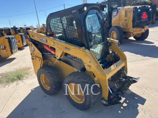 Cat 232D3, Skid Steer Loader, 94 hours, S/N: GJ501160, 2024 - Image 2