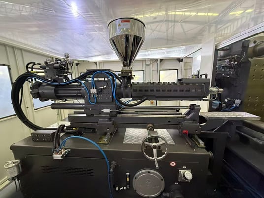 731 Ton, 18.31 oz., Haitian #JE6500M-1050-L380, multi-shot L configuration 2 platen injection molding machine - Image 3