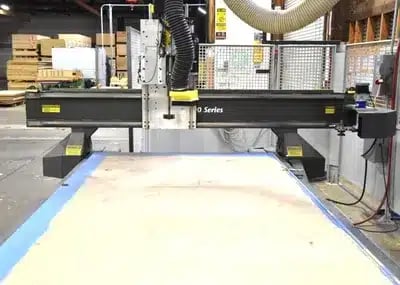 Multicam #5000-Series, CNC router, 5' x 12' table, Multicam HMI 20 Control, 10 HP vacuum pump, 24000 RPM, 2006 - Image 2