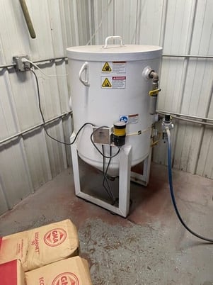 Jet Edge #MR513, CNC waterjet, 5' x 13' table, 50 HP, 55000 psi, Beckoff Control, 55-50C Jet Edge intensifier - Image 6