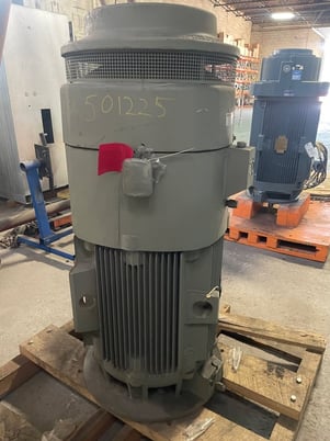 150 HP 3600 RPM General Electric, Frame L445VP24, TEFC BB EXP, 575 Volts, New Surplus - Image 2