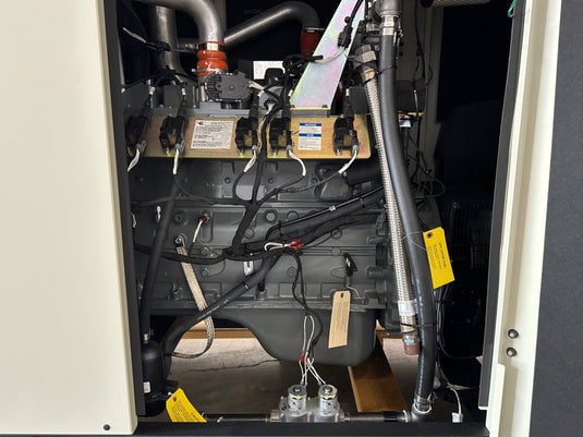 100 KW Cummins #RS100, QuietConnect Series Natural Gas/LP Generator, continuous, 1800 RPM, 277/480 Volts - Image 7