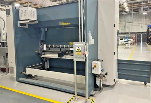 175 Ton, Durma #AD-30175, CNC Press Brake, 10' overall, 14.3" stroke, Delem DA-69T Control, 2022 - Image 2