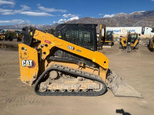 Caterpillar 265 C3H2, 271 hours, S/N: KR407561, 2025 - Image 1