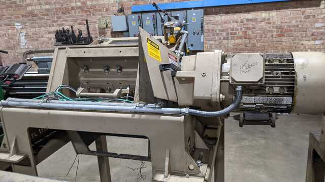 Erdwich #M600/1-400 single shaft shredder - Image 2