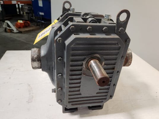 Roots #404-RCS-JV, rotary blower, carbon steel, 3-1/2" inlet/outlet, no drive - Image 5