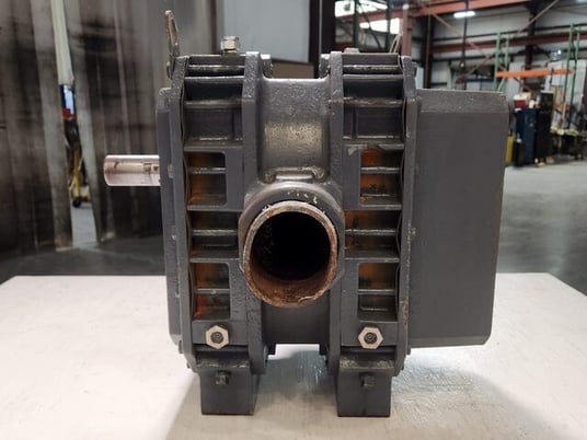 Roots #404-RCS-JV, rotary blower, carbon steel, 3-1/2" inlet/outlet, no drive - Image 6