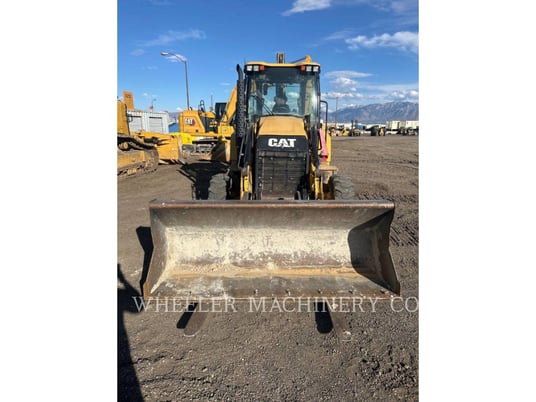 Cat 420F2 IT E, Backhoe Loader, 3792 hours, S/N: HWD01141, 2017 - Image 2