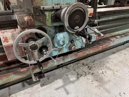 39" x 236" Geminis #GE-1000, gap bed engine lathe, 3 & 4-jaw chuck, inch/metric threading, Newall DP700 - Image 4