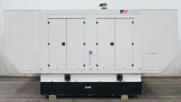 400 KW MTU #DS400, diesel generator set, 120/208 Volts, 448 HP @ 1800 RPM, 8V1600G80S engine, 27 hours, EPA - Image 1