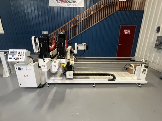 Friulmac #Dualfeed-2.5, Automatic Double Crosscut saw & Moulder Feeder, 5.36 HP, 3750 RPM, 1000 CFM, spindle - Image 1