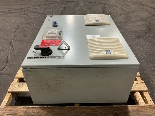 15 HP ABB, ACH550-UH-023A-4, VFD drive cabinet, 23 amp, 480 Volts - Image 7