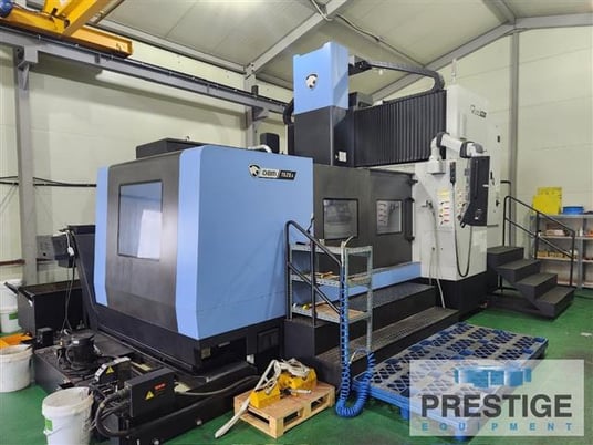 Daewoo Doosan #DBM-1525S, Double Column vertical machining center, 110" X, 53" Y, Fanuc 31i, 40 automatic - Image 1