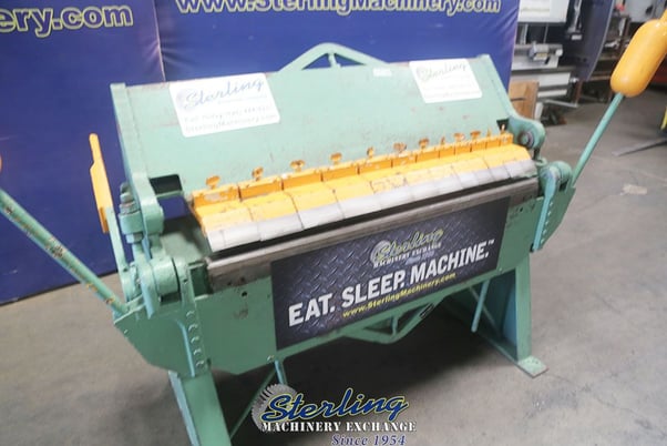 12 gauge x 4' Chicago #BPO-412-6, heavy duty finger brake, 2 counter weights - Image 4