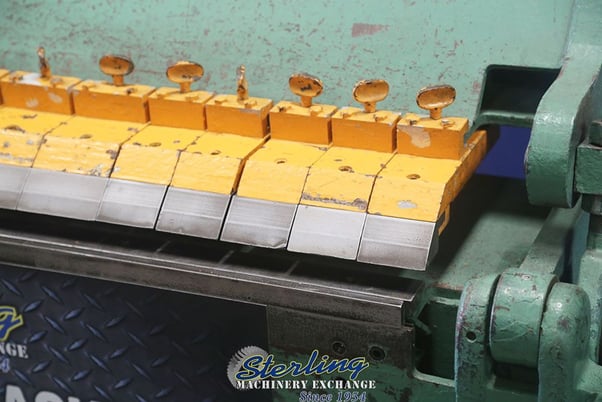 12 gauge x 4' Chicago #BPO-412-6, heavy duty finger brake, 2 counter weights - Image 5