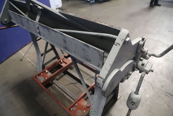 16 gauge x 4' Chicago #W31, hand box & pan brake - Image 5