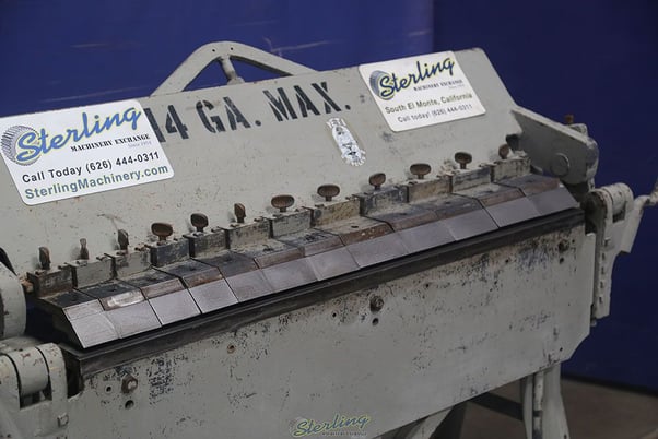 16 gauge x 4' Chicago #W31, hand box & pan brake - Image 10