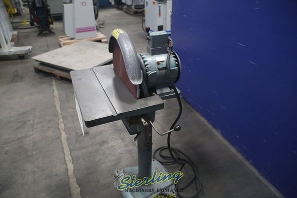 16" Apex #16-S, disc grinder, 1.5 HP, 220 V., 3-phase, table elevating mechanism, table tilt handwheel - Image 4