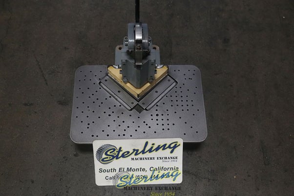 16 gauge x 6" x 6" Di-Acro #1, notching machine, 5 ton, 180 SPM, 1/2 HP - Image 4